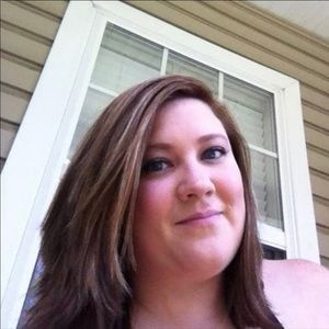 Meet your Posher, Jenn